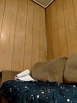 Snapshot of Rebeckalove chatting on 03.19.25 Rebeckalove online show from 03.19.25