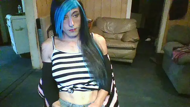 Snapshot of Rebeckalove chatting on 10.02.25 Rebeckalove online show from 10.02.25