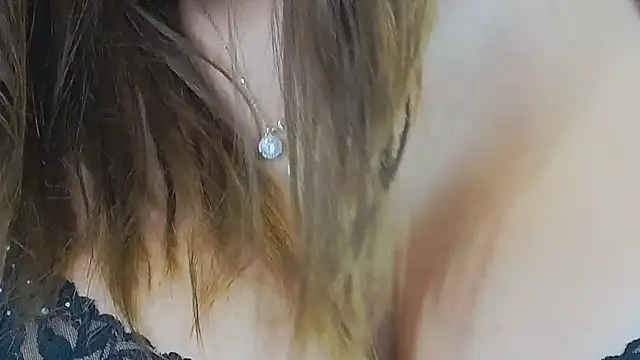 Snapshot of Dr_Barbie chatting on 01.15.25 Dr Barbie online show from 01.15.25