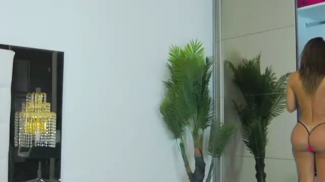 Snapshot of Dr_Barbie chatting on 02.18.25 Dr Barbie online show from 02.18.25