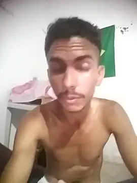 MagrinhoSaradoo online show from 02.15.25