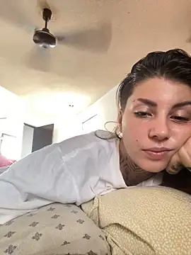 Izy cute  online show from 10.05.25