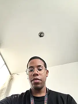 Snapshot of THEGOATHL chatting on 10.08.25 THEGOATHL online show from 10.08.25