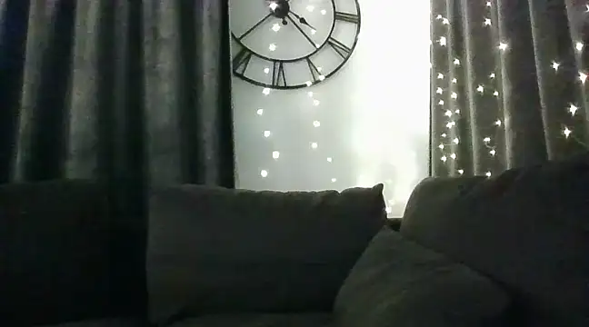 Snapshot of realdilf chatting on 01.08.25 realdilf online show from 01.08.25