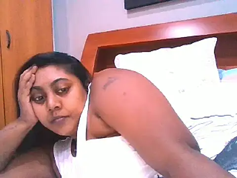 Snapshot of Indian_Ruby99 chatting on 03.08.26 Indian Ruby99 online show from 03.08.26