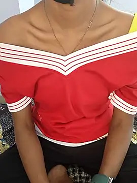 Snapshot of Barbie_183 chatting on 03.01.25 Barbie 183 online show from 03.01.25