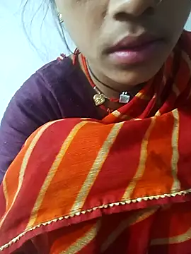 Snapshot of Amaya_Bajwa chatting on 03.13.25 Amaya Bajwa online show from 03.13.25