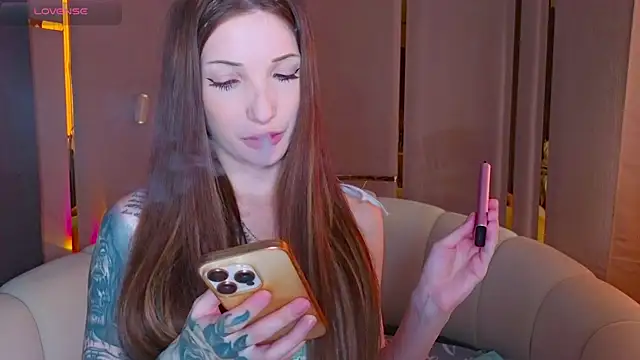 emilytrays online show from 07.17.26