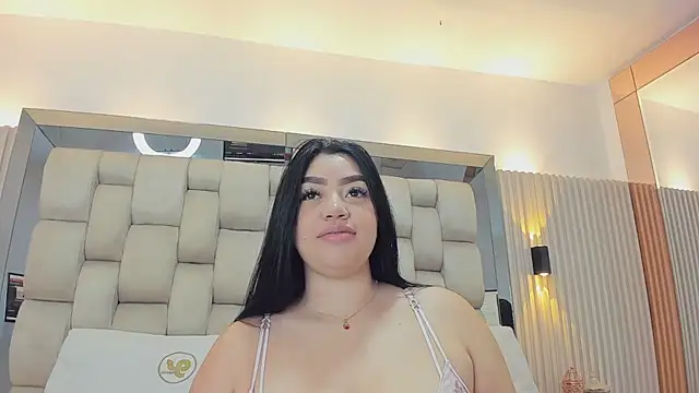 ashlyn parker online show from 03.05.25