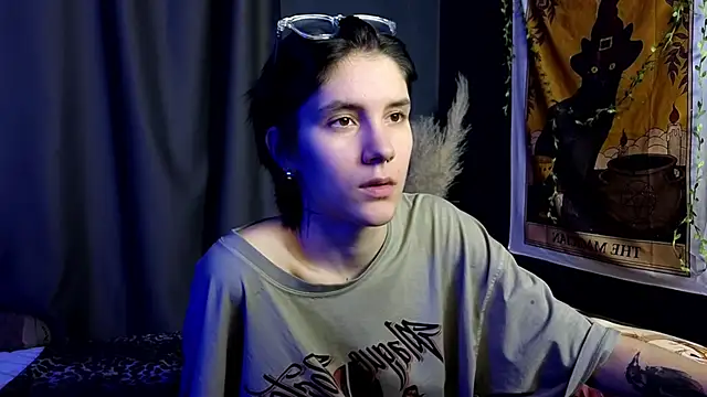 Hyeon Jin online show from 02.03.25