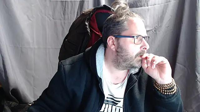 Streamlove77 online show from 01.21.25