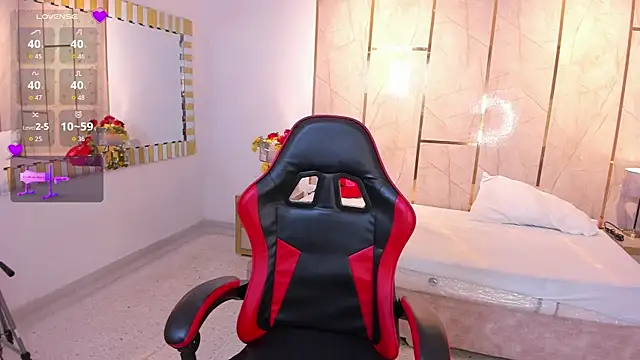 Snapshot of TylerBloom chatting on 12.02.25 TylerBloom online show from 12.02.25