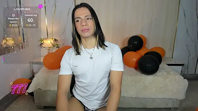 TylerBloom online show from 06.09.26