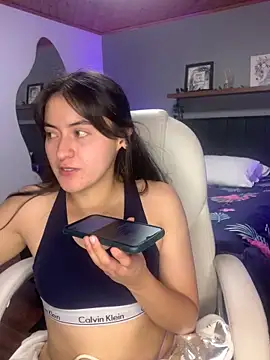 Camila pinkk online show from 02.25.25