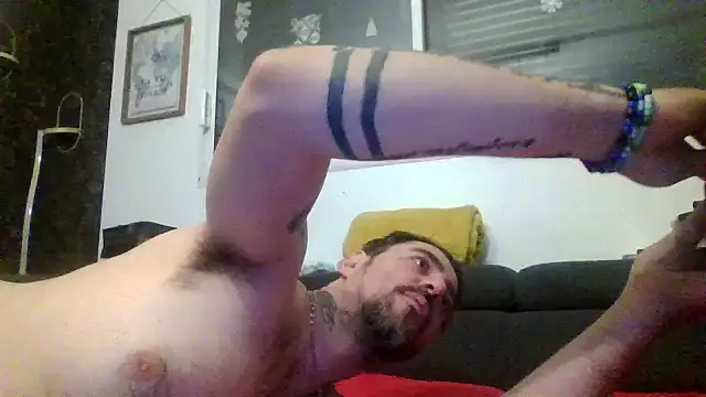 Snapshot of thefrenchkiss25 chatting on 02.03.26 thefrenchkiss25 online show from 02.03.26