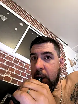 Snapshot of thefrenchkiss25 chatting on 03.09.26 thefrenchkiss25 online show from 03.09.26