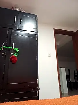 Snapshot of mmarvis_za78_93_21cm chatting on 11.28.25 mmarvis za78 93 21cm online show from 11.28.25