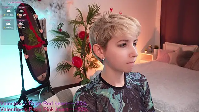 Snapshot of Aurora_First chatting on 02.14.25 Aurora First online show from 02.14.25