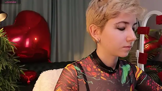 Snapshot of Aurora_First chatting on 02.15.25 Aurora First online show from 02.15.25