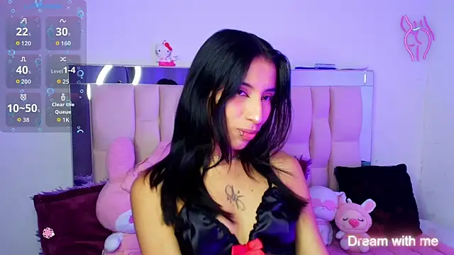 Snapshot of Silver_Rosex chatting on 11.03.25 Silver Rosex online show from 11.03.25