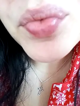 Snapshot of Lauren_Amabel chatting on 11.22.25 Lauren Amabel online show from 11.22.25