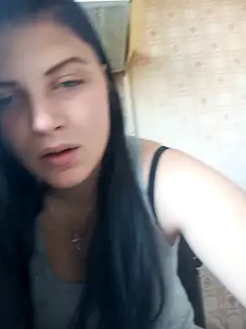 Snapshot of Lauren_Amabel chatting on 11.25.25 Lauren Amabel online show from 11.25.25