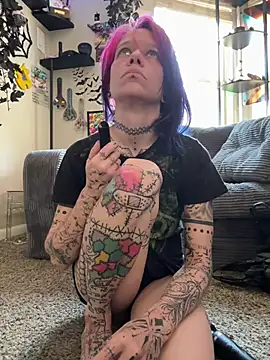 trashbrat online show from 05.13.26