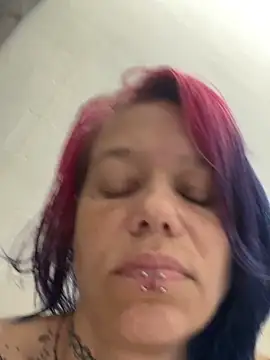 trashbrat online show from 05.15.26