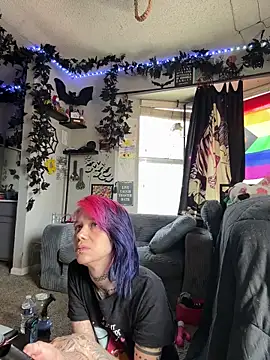 trashbrat online show from 05.24.26