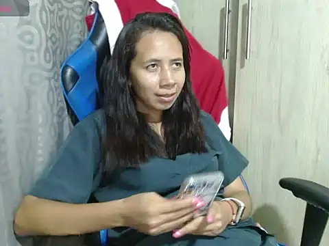 Danielagomez33 online show from 06.21.26