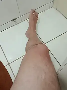 Snapshot of curtindo-muito82 chatting on 03.07.25 curtindo-muito82 online show from 03.07.25