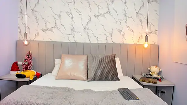 Blue Angell online show from 01.07.25