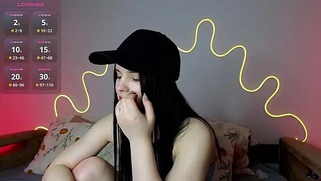 Harleen Moore online show from 03.22.25