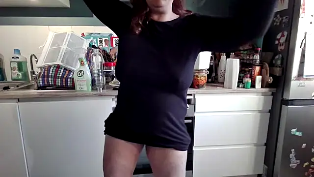 Snapshot of sweetinside_ chatting on 03.21.26 sweetinside online show from 03.21.26