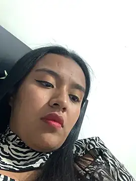 Snapshot of giselao chatting on 02.14.25 giselao online show from 02.14.25