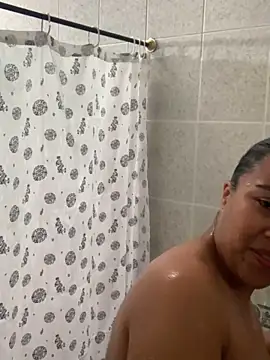 Snapshot of giselao chatting on 02.22.25 giselao online show from 02.22.25