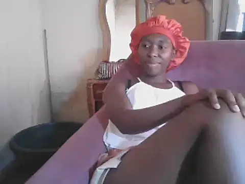 Snapshot of Hotdaily04 chatting on 02.07.25 Hotdaily04 online show from 02.07.25