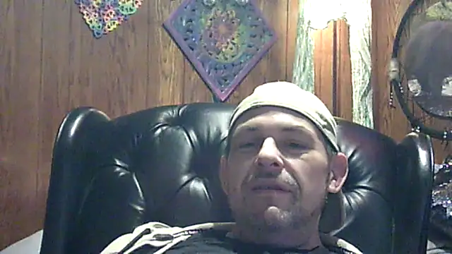 MacGayver1977 online show from 03.26.26