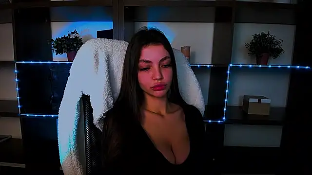 Snapshot of Lexi_Jous chatting on 03.17.25 Lexi Jous online show from 03.17.25