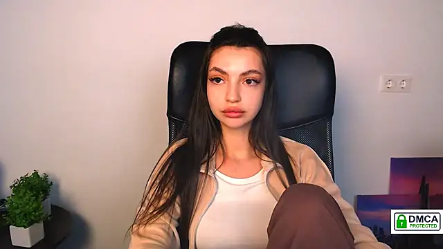 Snapshot of Lexi_Jous chatting on 09.19.25 Lexi Jous online show from 09.19.25