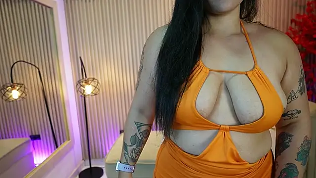 Snapshot of Emma_Walkerr_ chatting on 09.15.25 Emma Walkerr online show from 09.15.25