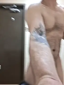 Snapshot of fuckmyface8 chatting on 03.29.26 fuckmyface8 online show from 03.29.26