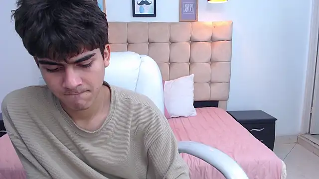 Tommy18   online show from 02.04.25