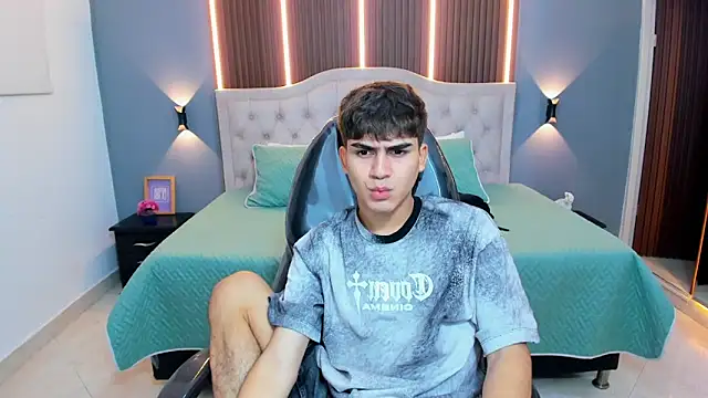 Tommy18   online show from 02.18.26