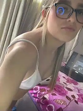 LunaShine  online show from 02.16.25