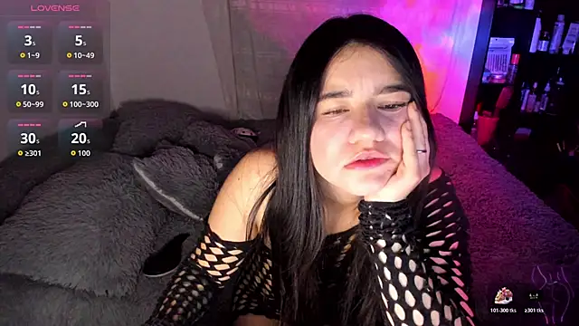 lilihot  online show from 05.17.26