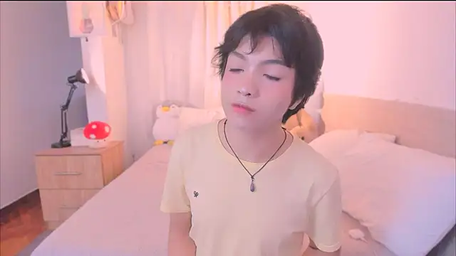 AllanYong18 online show from 02.07.26