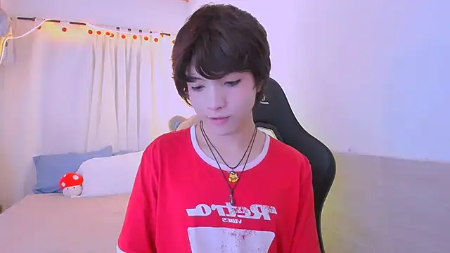 AllanYong18 online show from 06.07.26