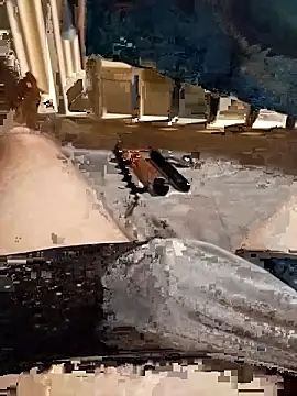 Snapshot of ludov17 chatting on 12.15.25 ludov17 online show from 12.15.25