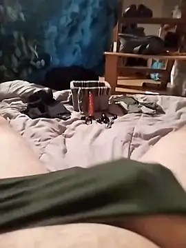 Snapshot of ludov17 chatting on 02.12.26 ludov17 online show from 02.12.26